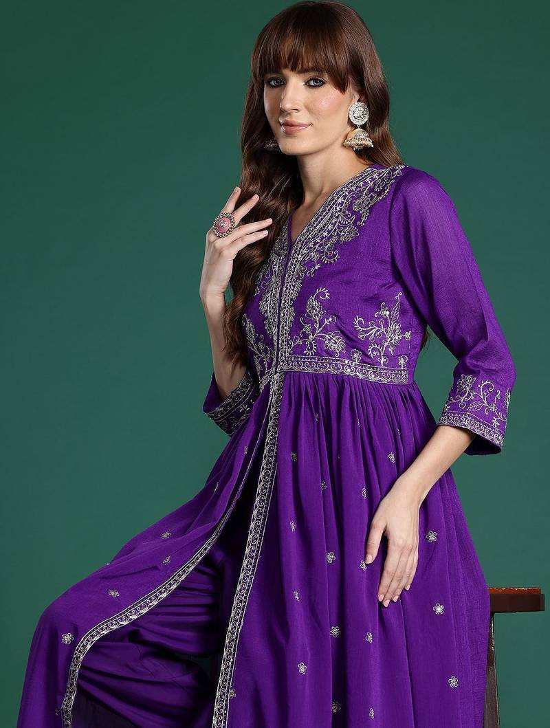 Ethnic Motifs Embroidered Empire Kurta with Trousers