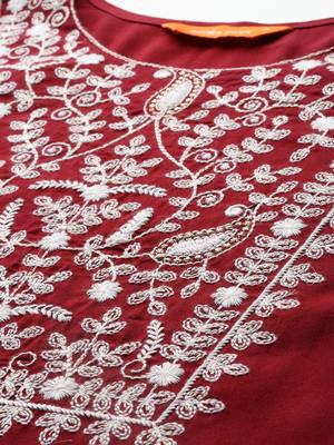 Ethnic Motifs Embroidered Thread Work Kurta With Trousers & Dupatta 2