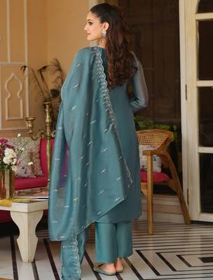 Blue Embroidered Straight Kurta Trousers Dupatta Set 5