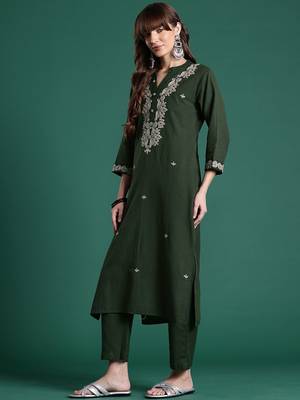Floral Embroidered Thread Work Pure Cotton Kurta & Trousers 2