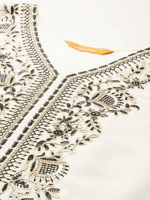 Ethnic Motifs Embroidered Zari Kurta With Trousers & Dupatta 3