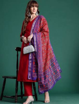 Women Regular Kurta with Trousers & With Dupatta 1