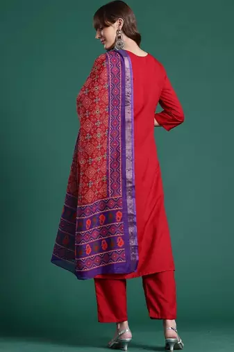 Women Regular Kurta with Trousers & With Dupatta
