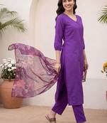Women Floral Regular Kurta with Trousers & With Dupatta