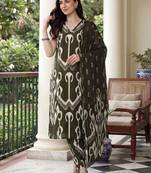 Women Ethnic Motifs Printed Regular Pure Cotton Kurta with Trousers & With Dupatta