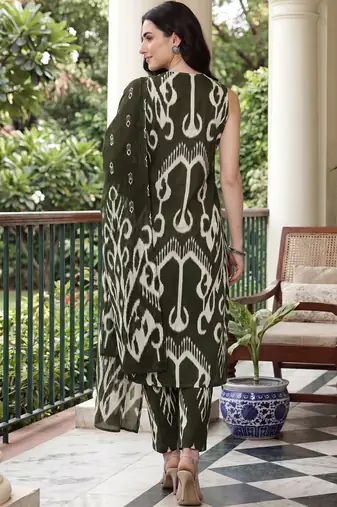 Women Ethnic Motifs Printed Regular Pure Cotton Kurta with Trousers & With Dupatta