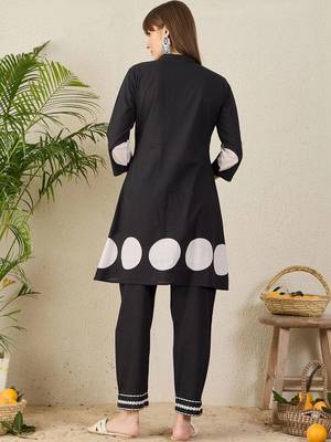 Women Printed Regular Beads and Stones Pure Cotton Kurta with Trousers 7