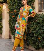Women Ethnic Motifs Printed Regular Pure Cotton Kurta with Trousers