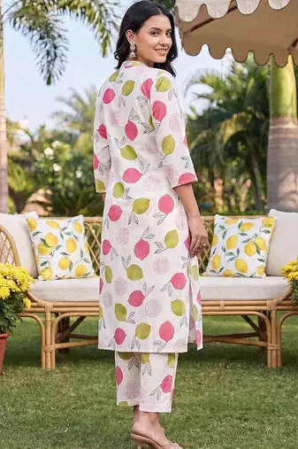 Women Printed Regular Pure Cotton Kurta with Trousers
