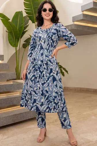 Women Floral Printed Regular Pure Cotton Kurta with Trousers
