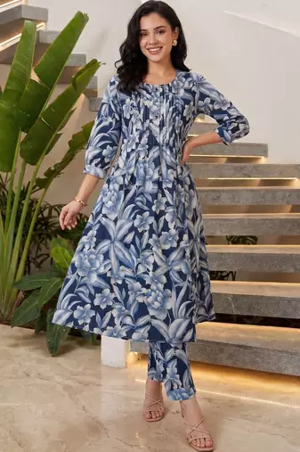 Women Floral Printed Regular Pure Cotton Kurta with Trousers