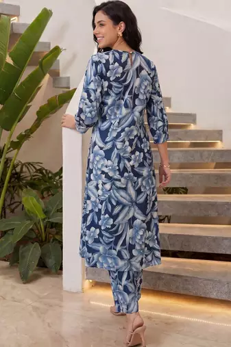 Women Floral Printed Regular Pure Cotton Kurta with Trousers