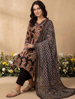 Women Paisley Printed Regular Pure Cotton Kurta with Trousers & With Dupatta 5