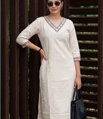 Women Ethnic Motifs Embroidered Regular Mirror Work Kurta with Trousers