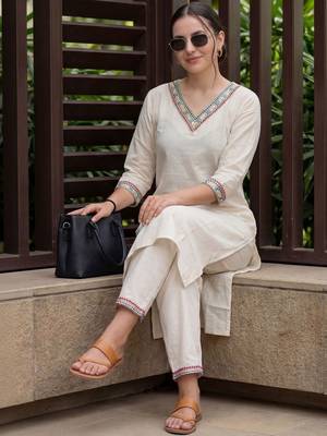 Women Ethnic Motifs Embroidered Regular Mirror Work Kurta with Trousers 5