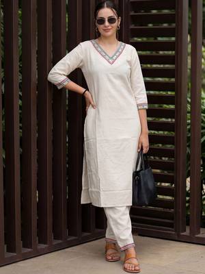Women Ethnic Motifs Embroidered Regular Mirror Work Kurta with Trousers 6
