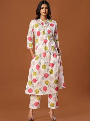 Women Ethnic Motifs Printed Regular Pure Cotton Kurta with Trousers 5