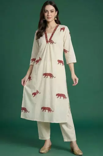Women Animal Printed Regular Thread Work Pure Cotton Kurta with Trousers