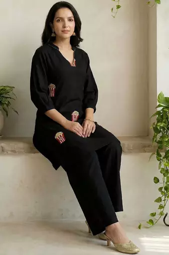 Women Ethnic Motifs Embroidered Regular Thread Work Pure Cotton Kurti with Palazzos