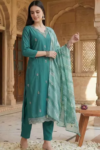 Women Ethnic Motifs Embroidered Regular Thread Work Kurta with Trousers & With Dupatta