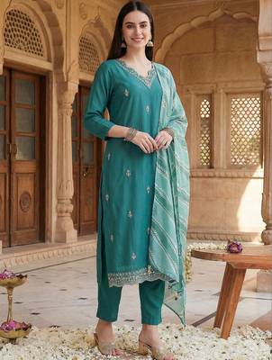 Women Ethnic Motifs Embroidered Regular Thread Work Kurta with Trousers & With Dupatta 4