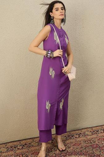 Women Ethnic Motifs Embroidered Regular Thread Work Pure Cotton Kurta with Trousers