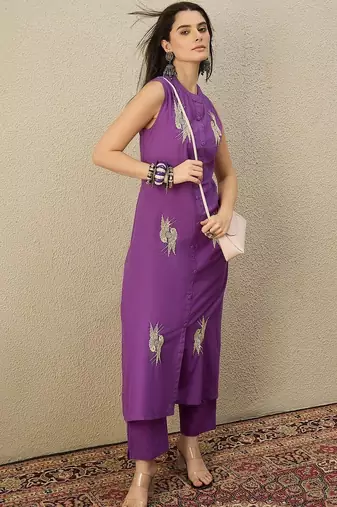 Women Ethnic Motifs Embroidered Regular Thread Work Pure Cotton Kurta with Trousers