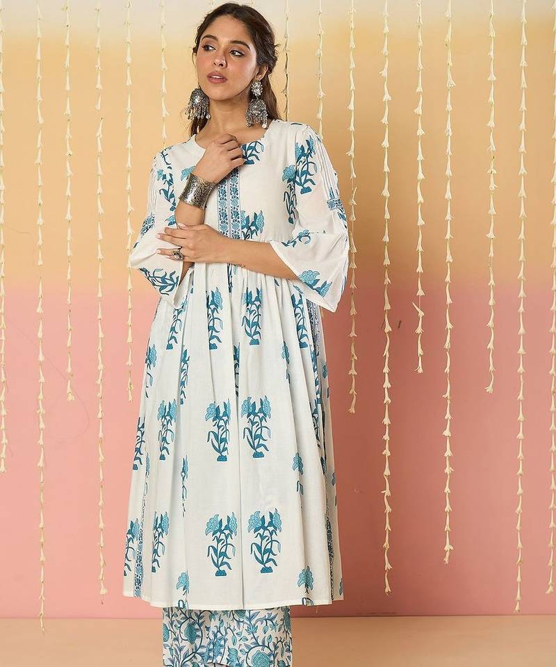 Women Floral Printed Regular Pure Cotton Kurta with Palazzos
