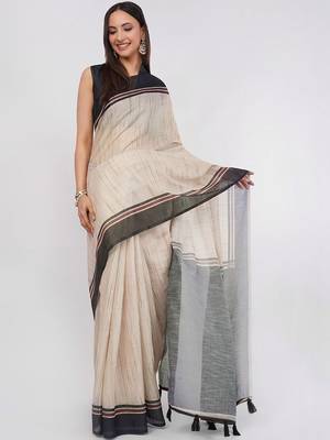 Off white pure linen woven design saree with blouse 5
