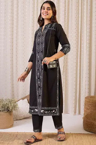Ethnic Motifs Printed Mandarin Collar Pure Cotton Straight Kurta & Trousers