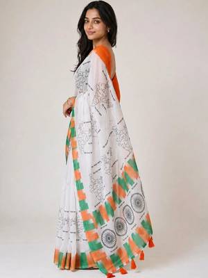 Off white organza printed saree with blouse 3