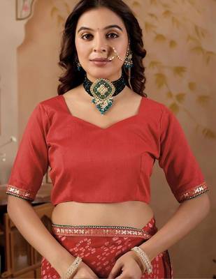 Red chiffon printed saree with blouse 4
