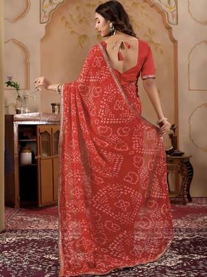 Red chiffon printed saree with blouse 5