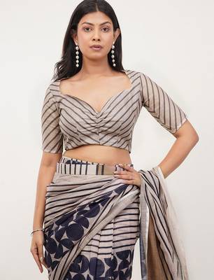 Beige linen printed saree with blouse 5