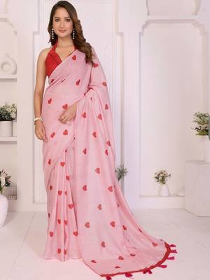 Pink linen printed saree with blouse 4