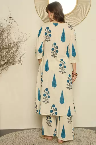 Women Floral Printed A-Line Kurta with Palazzo
