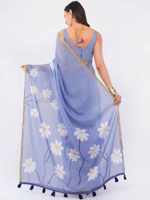 Lavender linen printed saree with blouse 4