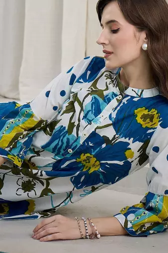 Women Floral Printed Cotton Kurta with Trousers