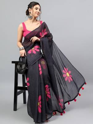 Black linen printed saree with blouse 4