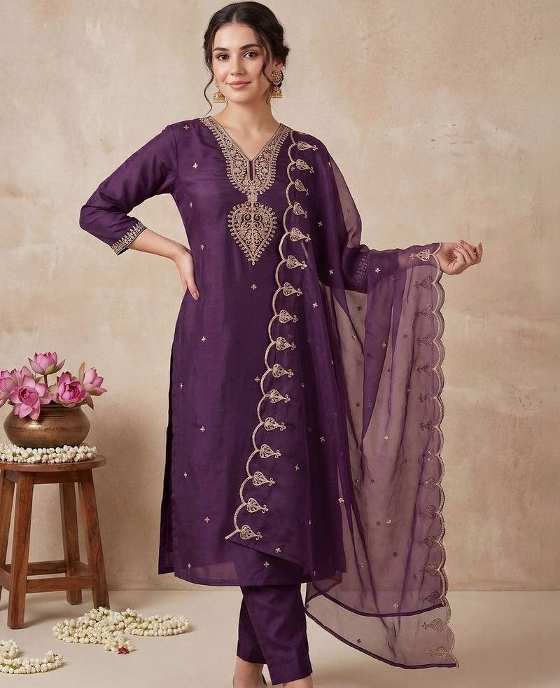 Women Ethnic Motifs Embroidered Regular Thread Work Kurta with Trousers & With Dupatta
