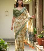 Green blended cotton printed saree with blouse