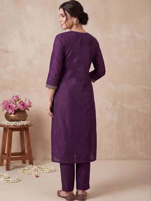 Women Ethnic Motifs Embroidered Regular Thread Work Kurta with Trousers & With Dupatta 4