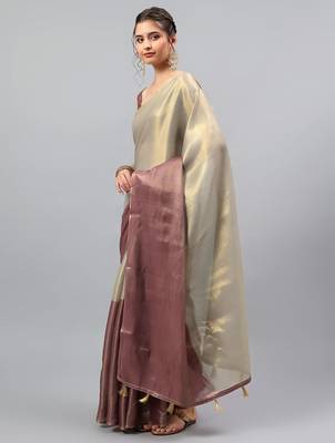 Grey polyester solid saree with blouse 2