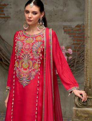 Women Ethnic Motifs Embroidered Regular Thread Work Kurta with Trousers & With Dupatta 4