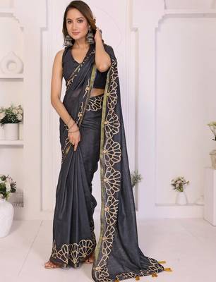 Charcoal linen printed saree with blouse 1