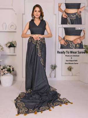 Charcoal linen printed saree with blouse 2