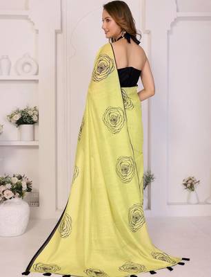 Lime linen printed saree with blouse 3