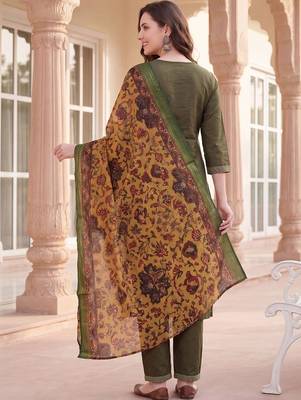 Women Ethnic Motifs Embroidered Regular Thread Work Kurta with Trousers & With Dupatta 4