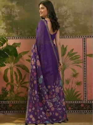Purple linen printed saree with blouse 5