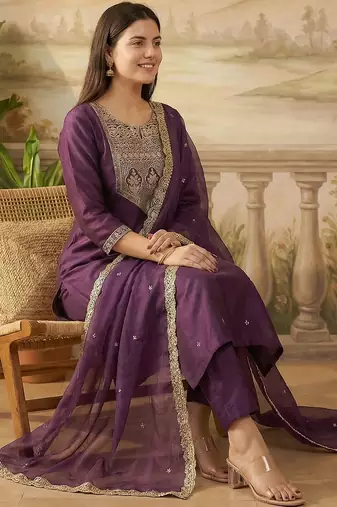 Women Ethnic Motifs Embroidered Regular Sequinned Liva Kurta with Trousers & With Dupatta